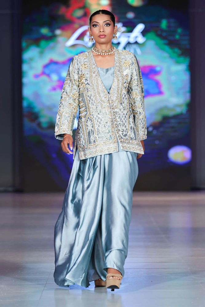 Picture of Swan Jacket