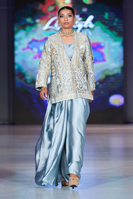 Picture of Swan Jacket